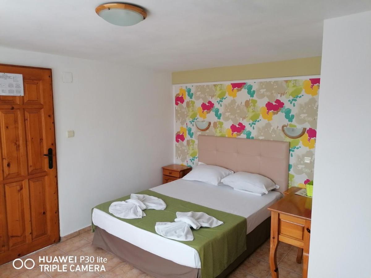 Family Hotel Sofi Созополь Екстер'єр фото