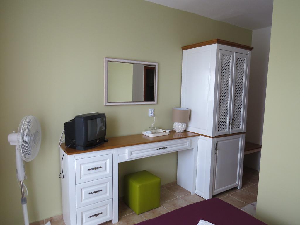 Family Hotel Sofi Созополь Номер фото