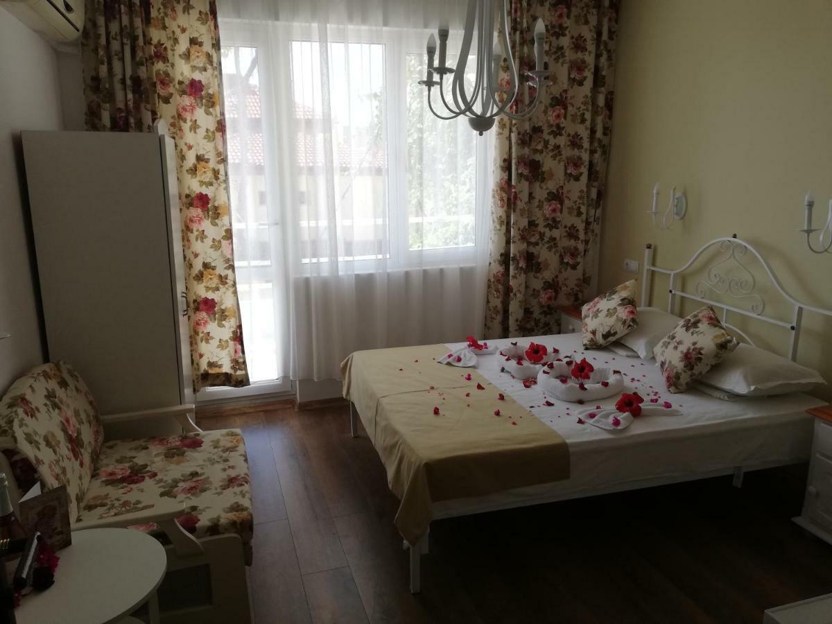 Family Hotel Sofi Созополь Екстер'єр фото
